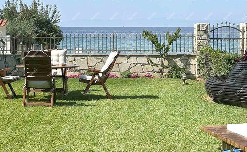 Villa in Pallini Municipal Unit, Macedonia and Thrace, Greece 1