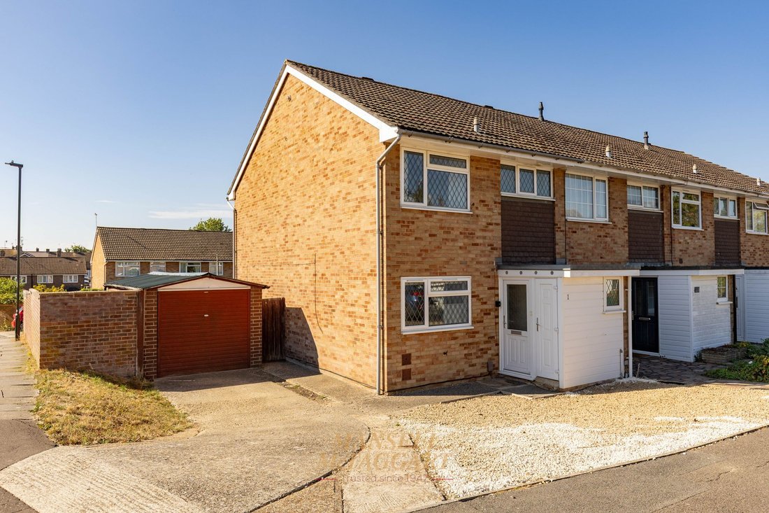 House in Southgate, Crawley, England 1 - 18724967