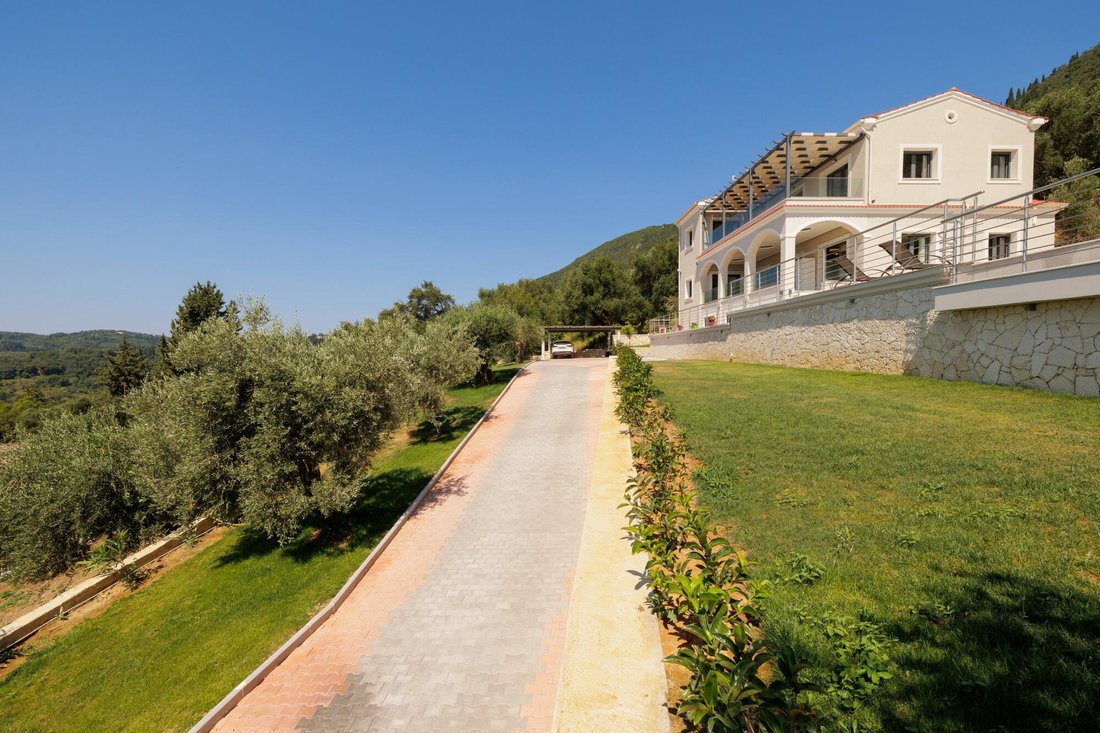 Villa in Corfu, Peloponnese, Western Greece and the Ionian, Greece 3 - 18724273