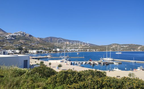 Terrain en Serifos, Aegean, Grèce 1