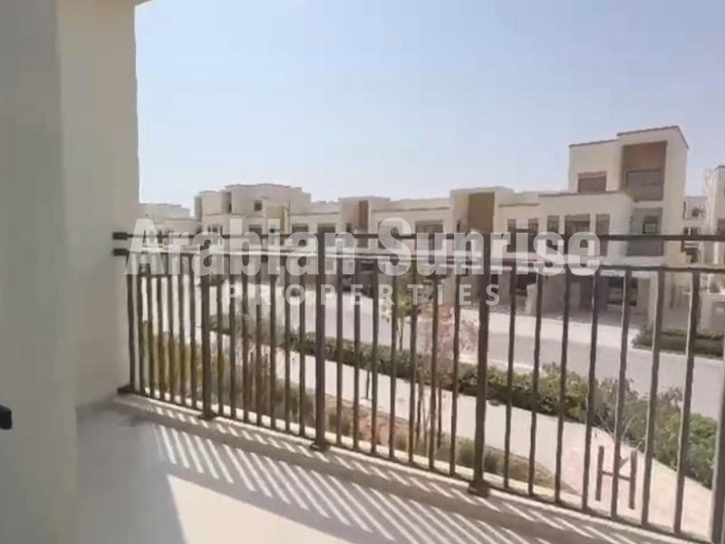 Townhouse in Tilal Al Ghaf, Dubai, United Arab Emirates 1 - 18720779