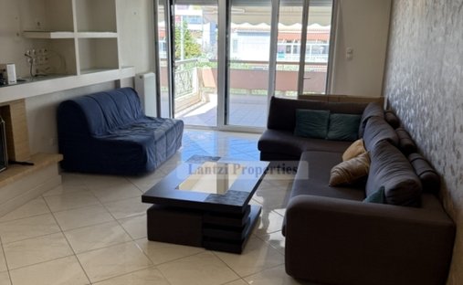 Tenuta in South Athens, Attica, Grecia 1