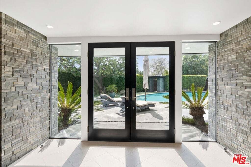House in Beverly Hills, California, United States 5 - 18726627
