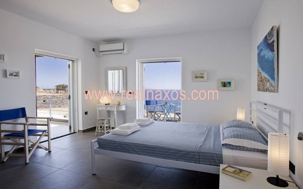 Villa in Cyclades, Aegean, Greece 2 - 18724487