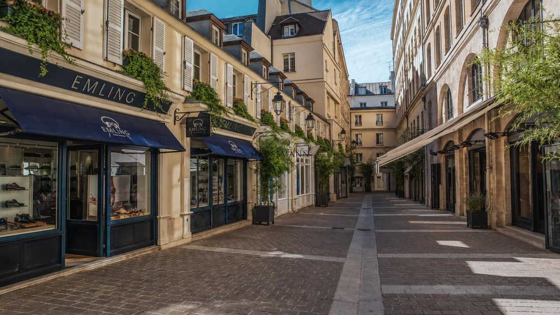 Apartment in Elysées-Madeleine, Paris 8e Arrondissement, Paris 1 - 18725696