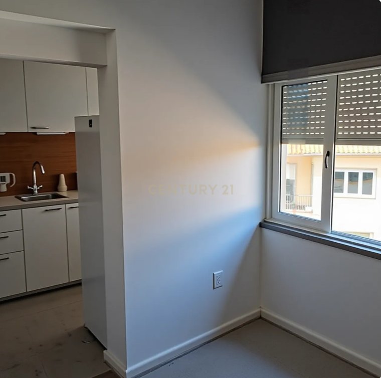 Apartment in Parede, Lisbon, Portugal 5 - 18720895