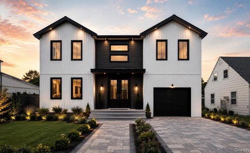 House in Levittown, New York, United States 1