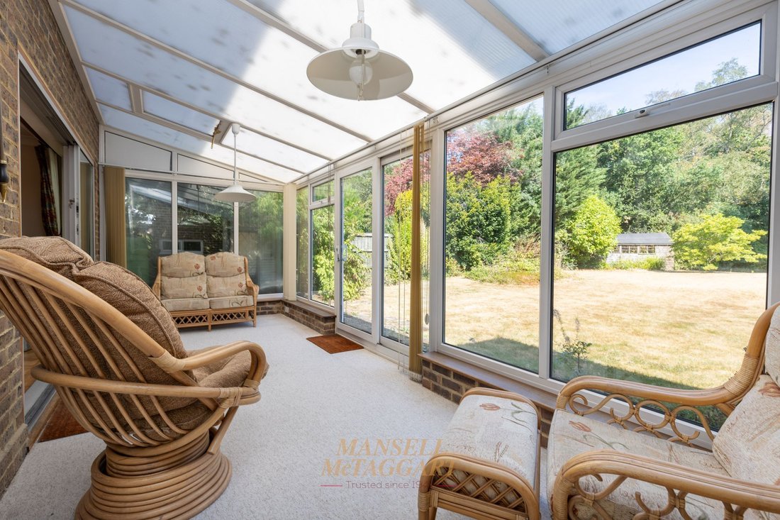 Casa a Pound Hill, Crawley, Inghilterra 5 - 18724893