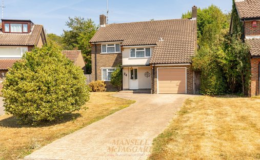 Casa a Pound Hill, Crawley, Inghilterra 1
