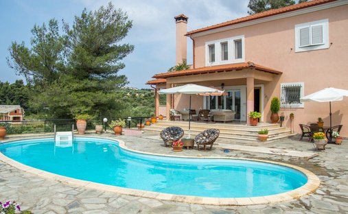 Villa in Kassandra, Macedonia and Thrace, Greece 1
