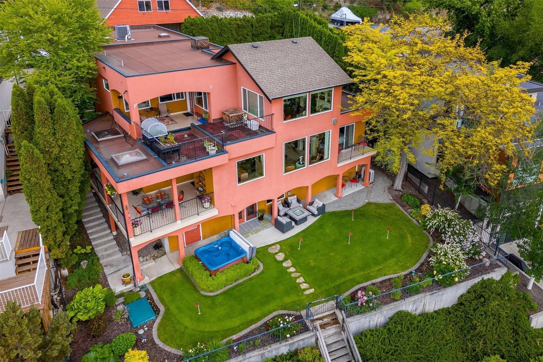 Casa en West Kelowna, Columbia Británica, Canadá 3 - 18722707