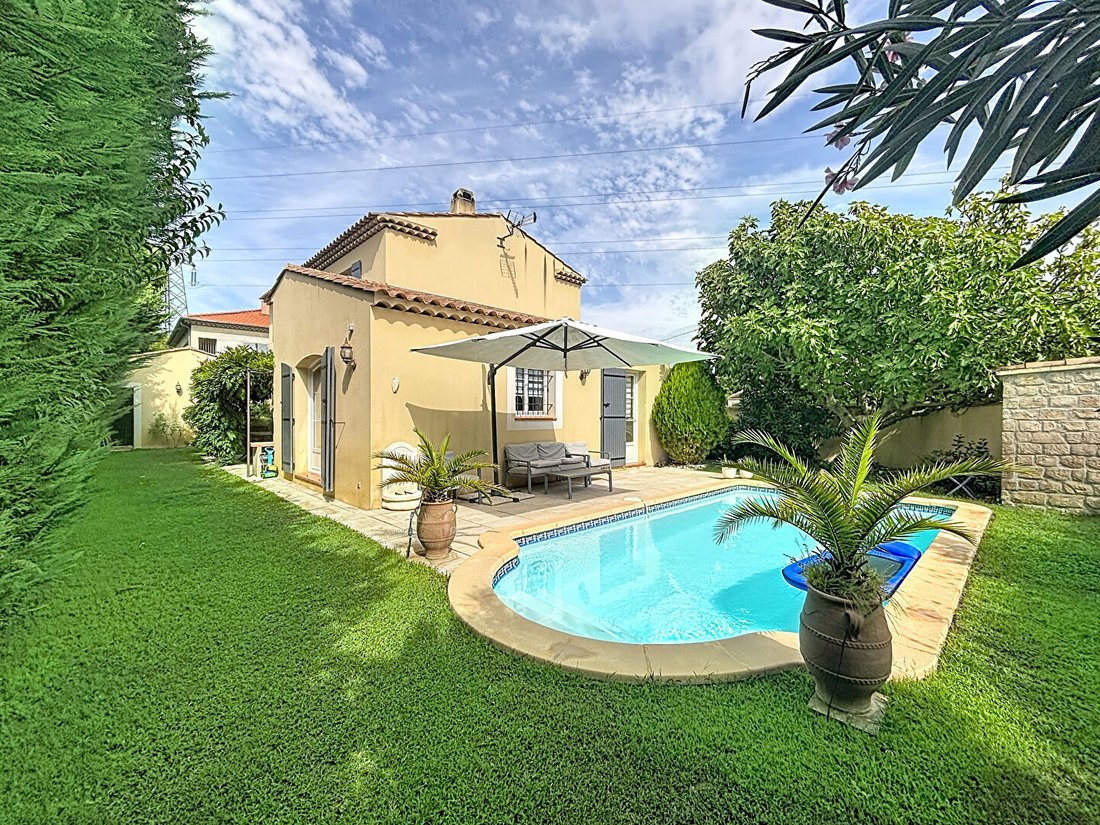 Villa a Vieille Ville-Cativel, Gardanne, Francia 1 - 18725702