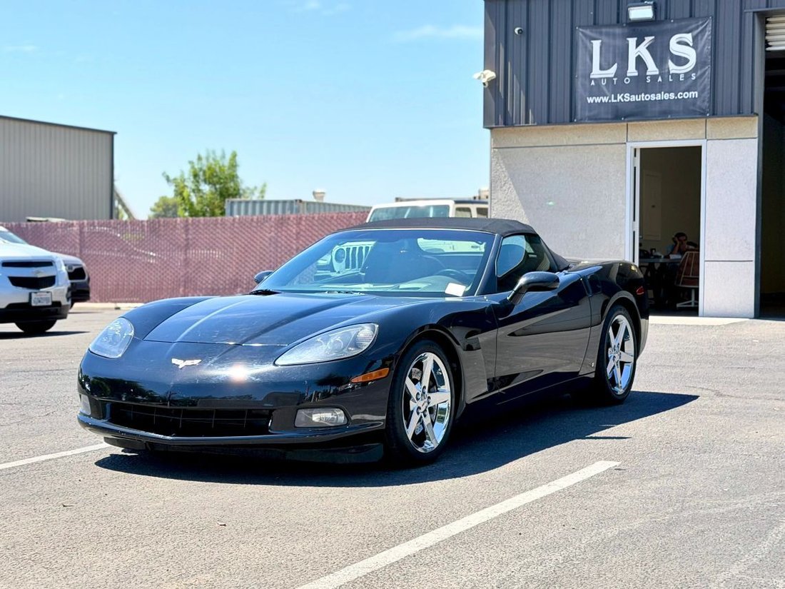 Cabriolet in Fresno, CA, United States 3 - 18721278