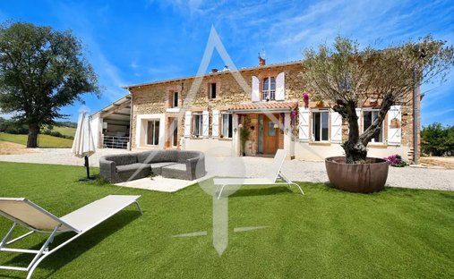 Estate in Le Pin-Murelet, Occitania, France 1