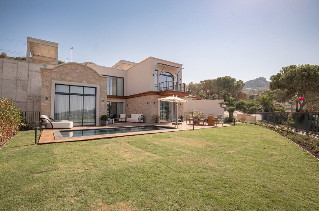Villa en Göltürkbükü, Provincia de Muğla, Turquía 3 - 18725807