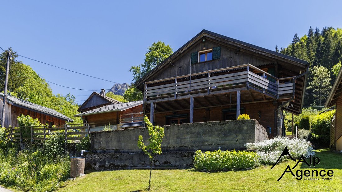 Chalet in Saint-Jean-d'Aulps, Auvergne-Rhône-Alpes, France 4 - 16504721