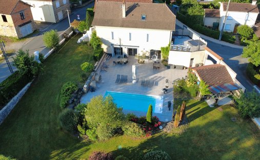 Villa in Lacapelle-Marival, Occitania, France 1