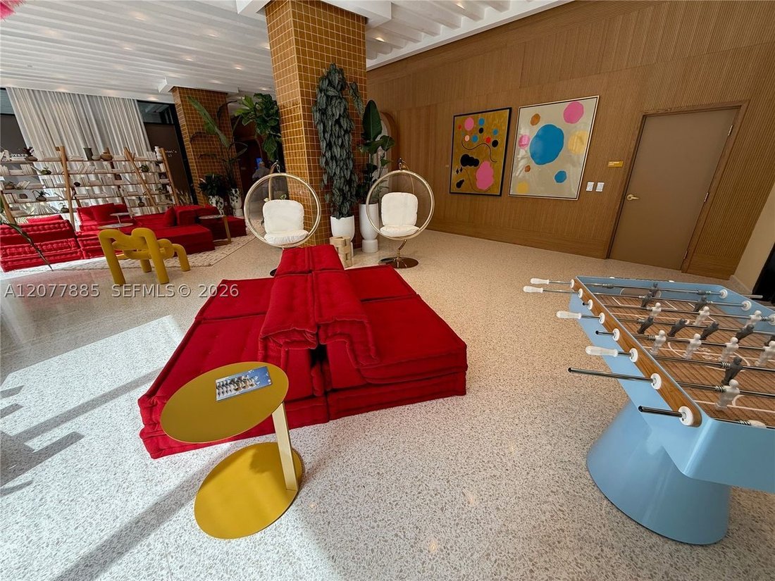 Condo in Miami, Florida, United States 4 - 18729245
