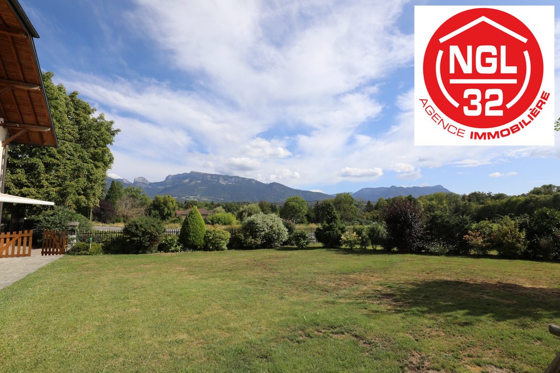 Farm Ranch in Eteaux, Auvergne-Rhone-Alpen, Frankreich 2 - 18729213