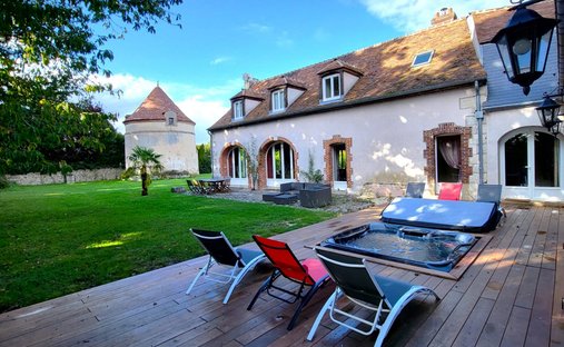 Casa a Bailleau-l'Évêque, Centro-Val della Loira, Francia 1