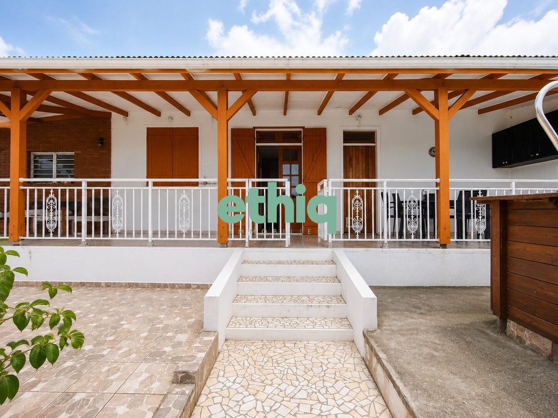 Haus in Baie-Mahault, Basse-Terre, Guadeloupe 1 - 18729259