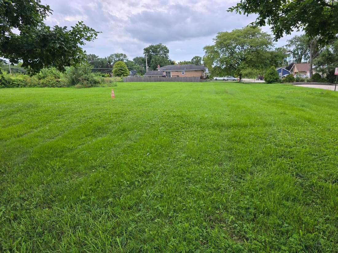 Land in Bridgeview, Illinois, United States 3 - 18729246