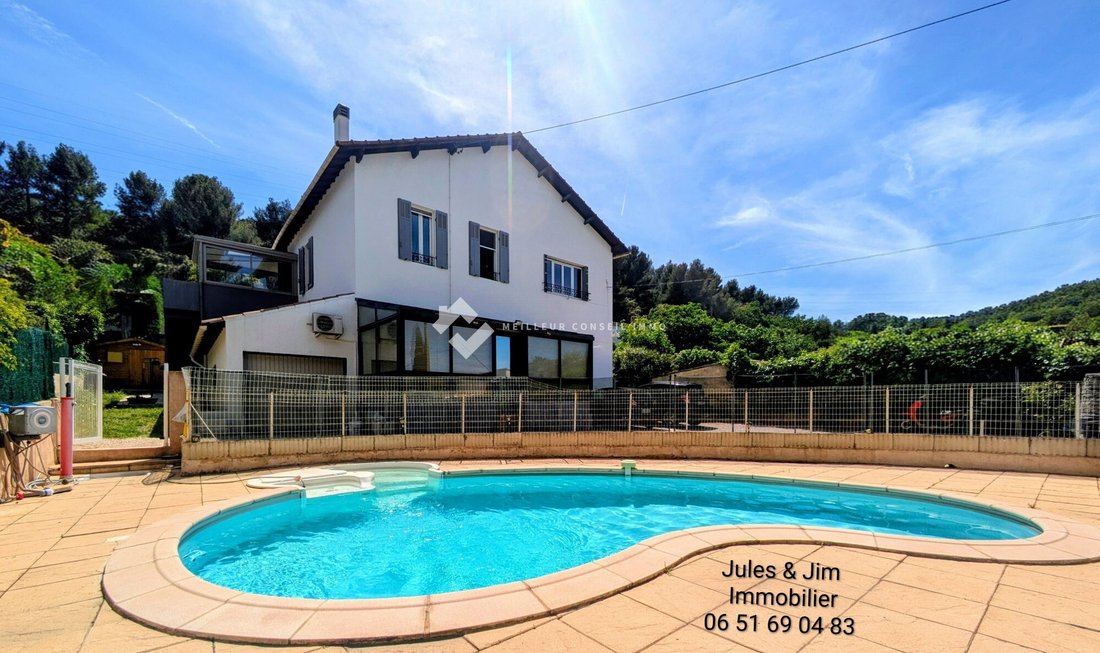 Haus in La Valentine, Marseille, Provence-Alpes-Côte d'Azur 1 - 17955412