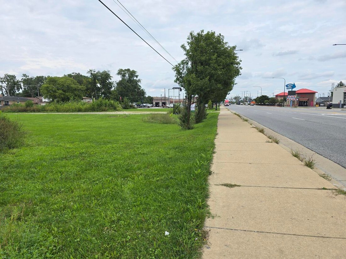 Land in Bridgeview, Illinois, United States 4 - 18729246