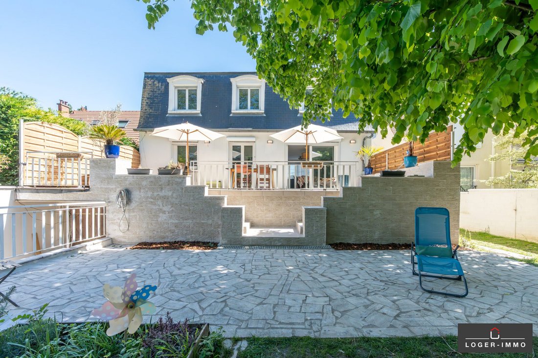 Casa en Adamville, Saint-Maur-des-Fossés, Francia 3 - 18729211