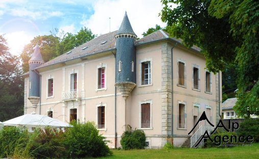 Château à Le Soulié, Occitanie, France 1
