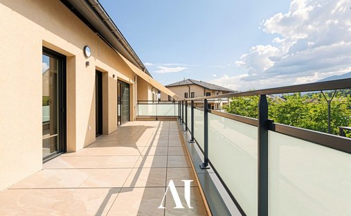Appartement à Crozet, Auvergne-Rhône-Alpes, France 1