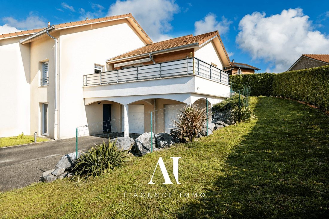 Casa a Cessy, Auvergne-Rodano-Alpi, Francia 1 - 17412836