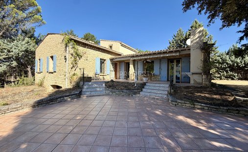 House in Puyvert, Provence-Alpes-Côte d'Azur, France 1