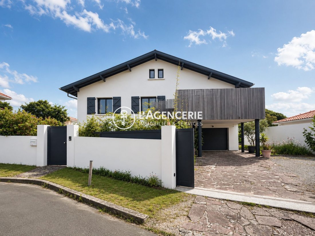 Haus in Anglet, Neu-Aquitanien, Frankreich 1 - 18729207