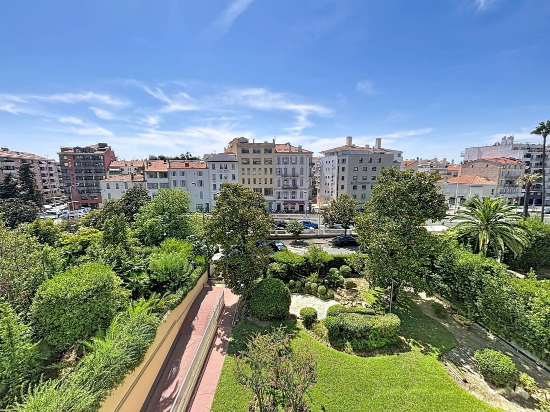Apartment in Cannes, Provence-Alpes-Côte d'Azur, France 3 - 18729242