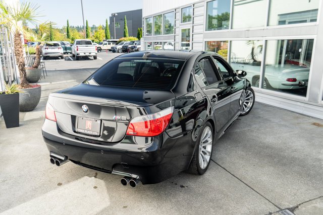 Sedan in Bellevue, WA, United States 5 - 18579745