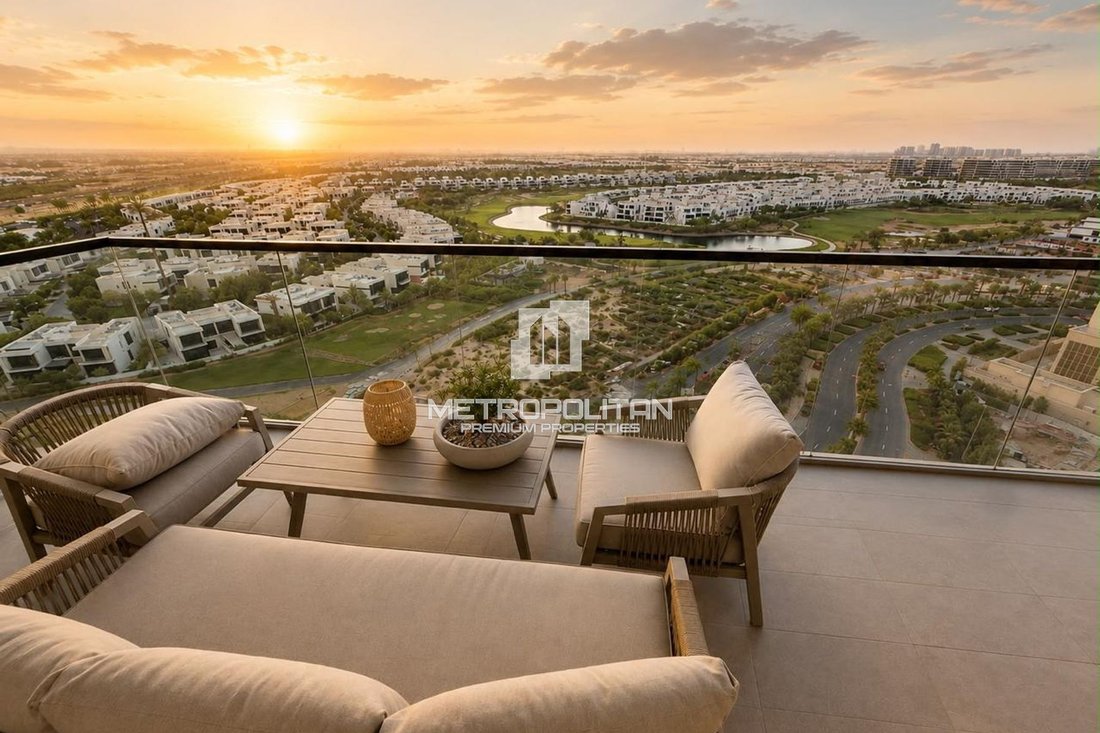 Apartment in Damac Hills, Dubai, United Arab Emirates 1 - 18731235