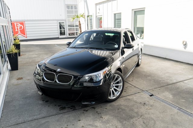 Sedan in Bellevue, WA, United States 3 - 18579745