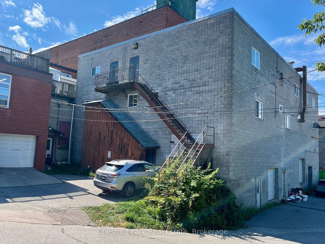 Altro a Bracebridge, Ontario, Canada 4 - 18731040