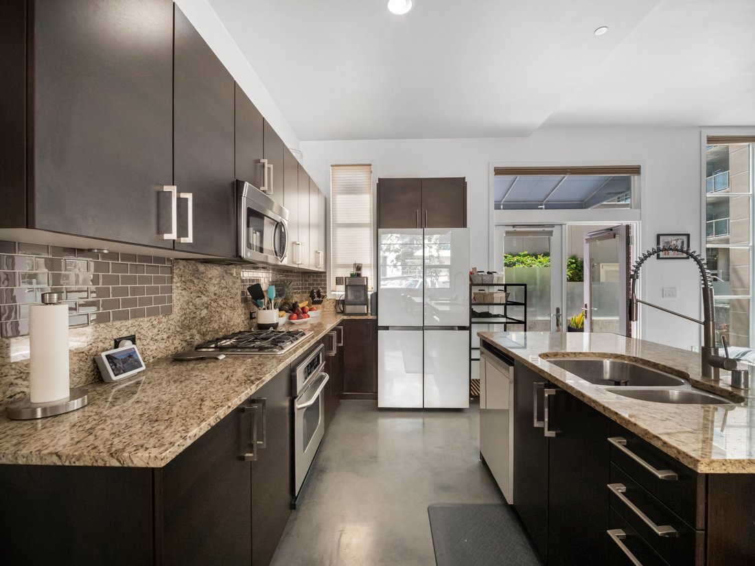 Townhouse in San Diego, California, United States 3 - 18730586