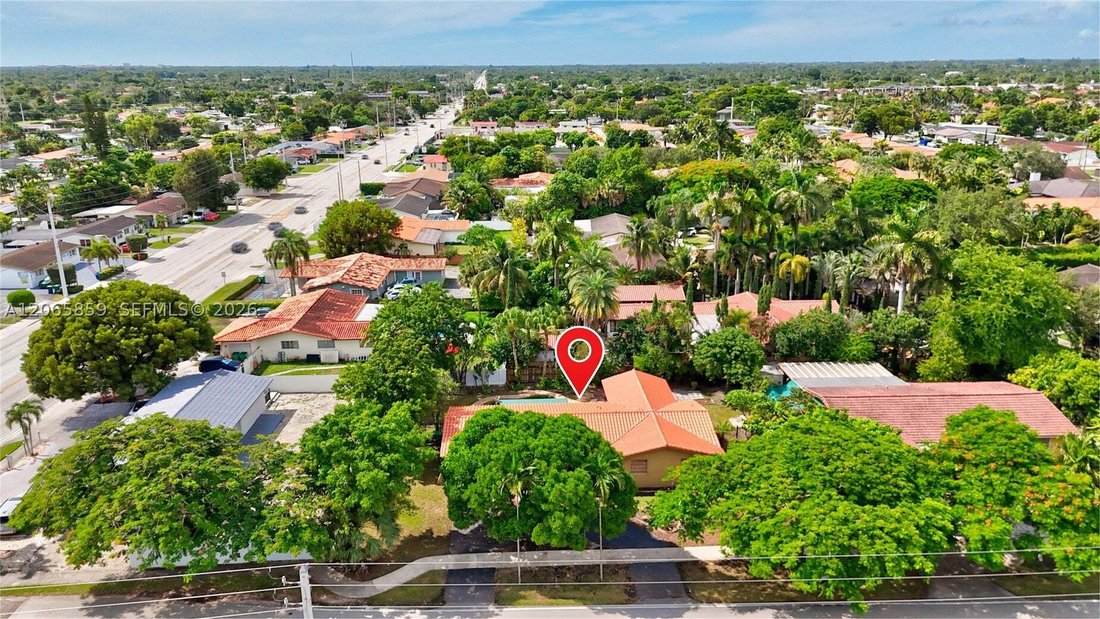 House in Miami, Florida, United States 4 - 18729807