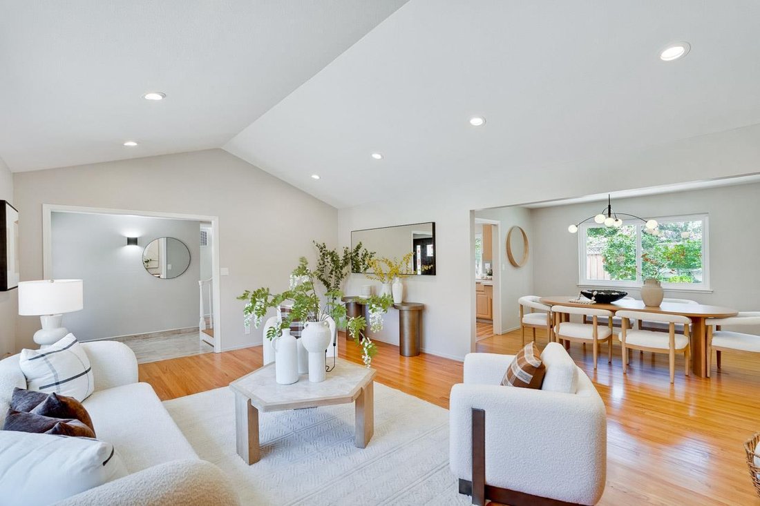 House in Cupertino, California, United States 5 - 18726731