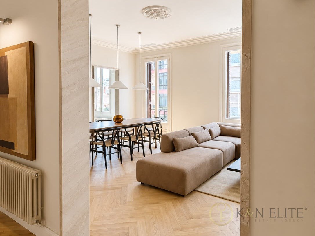 Wohnung in Sarrià-Sant Gervasi, Barcelona, Spanien 3 - 18456942