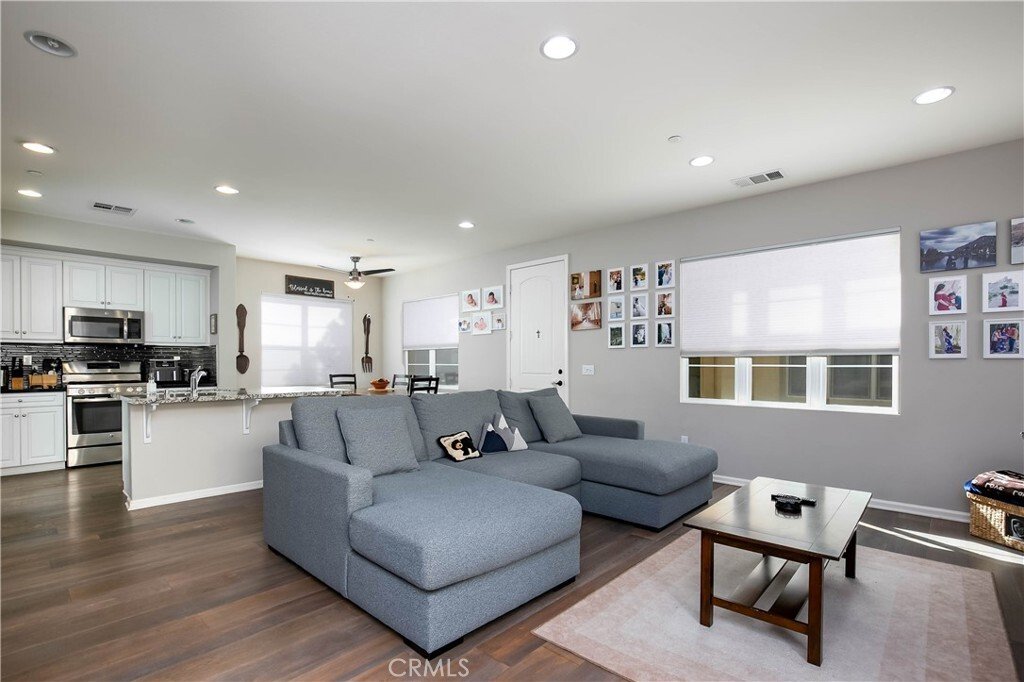 Townhouse en Santa Clarita, California, Estados Unidos 3 - 18730683
