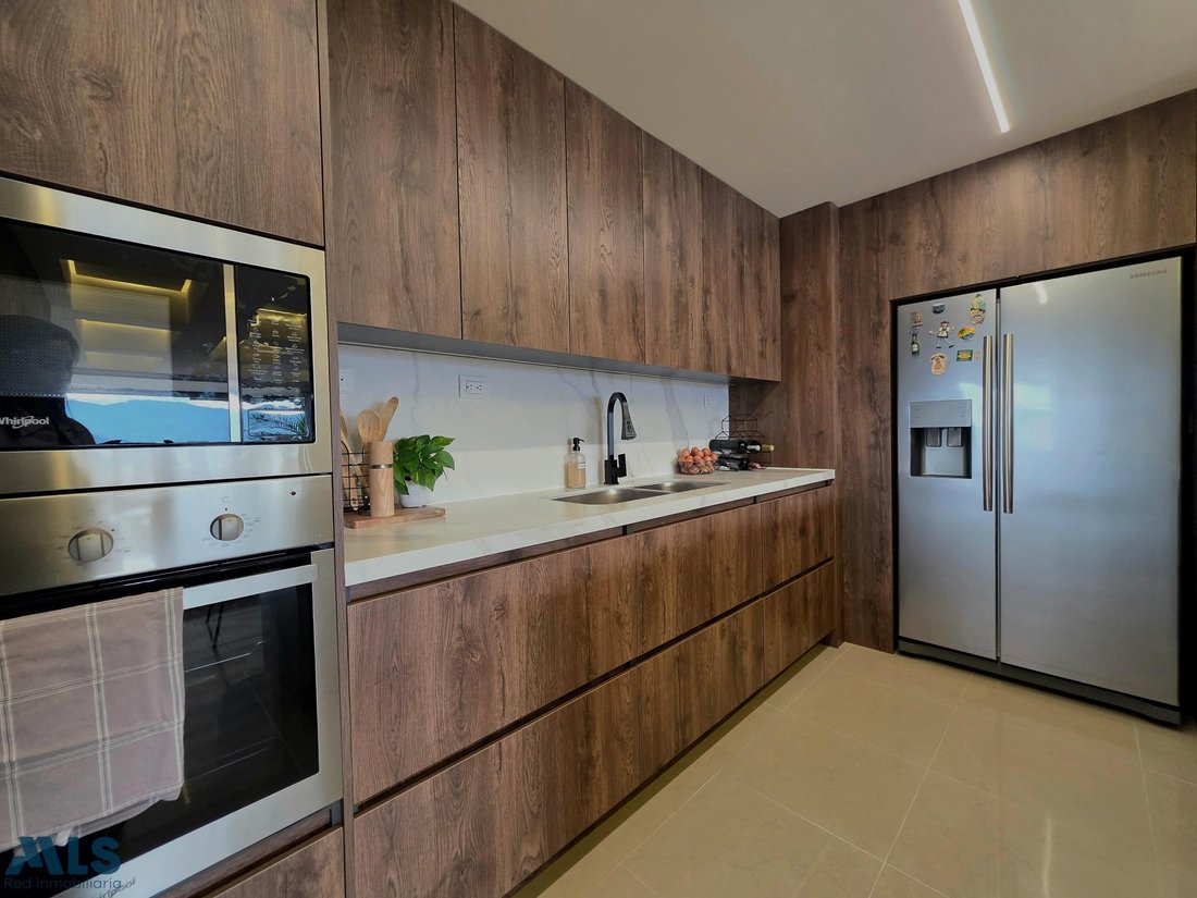 Appartement à Medellín, Antioquia, Colombie 3 - 18730293