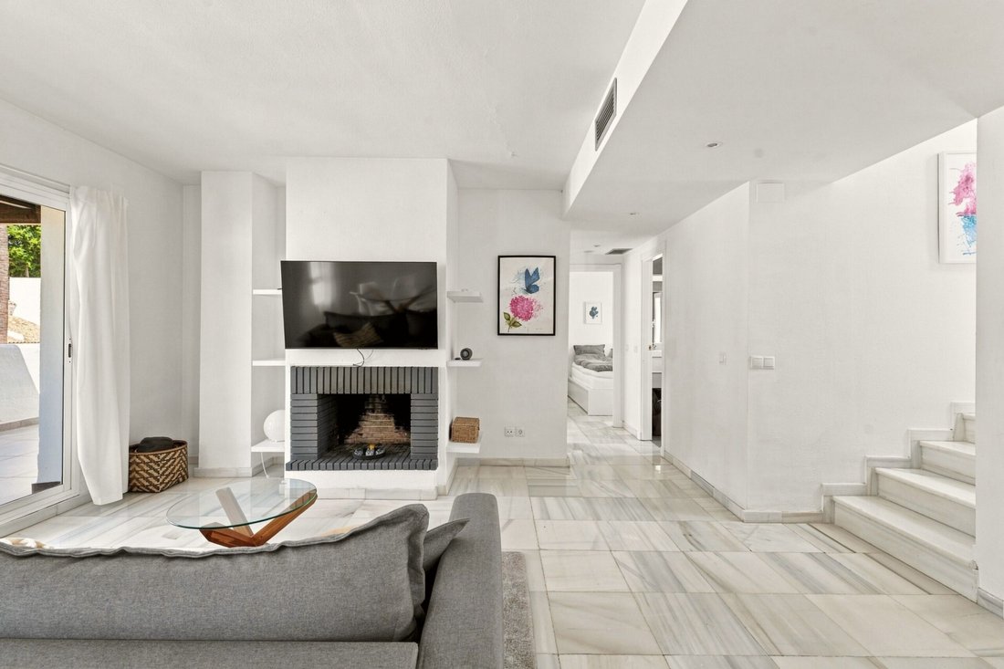 Penthouse in Nueva Andalucia, Marbella, Spain 4 - 18731053