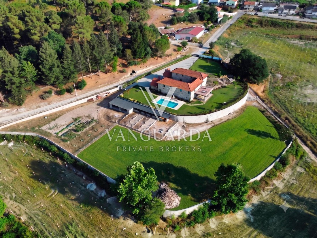 Villa in Vilar do Torno e Alentem, Distrikt Porto, Portugal 4 - 18729566