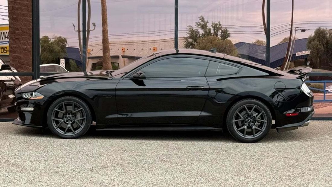 Coupe in Tucson, AZ, United States 4 - 18730558