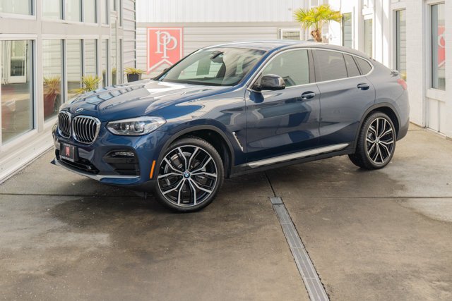 Suv in Bellevue, WA, United States 2 - 18731068