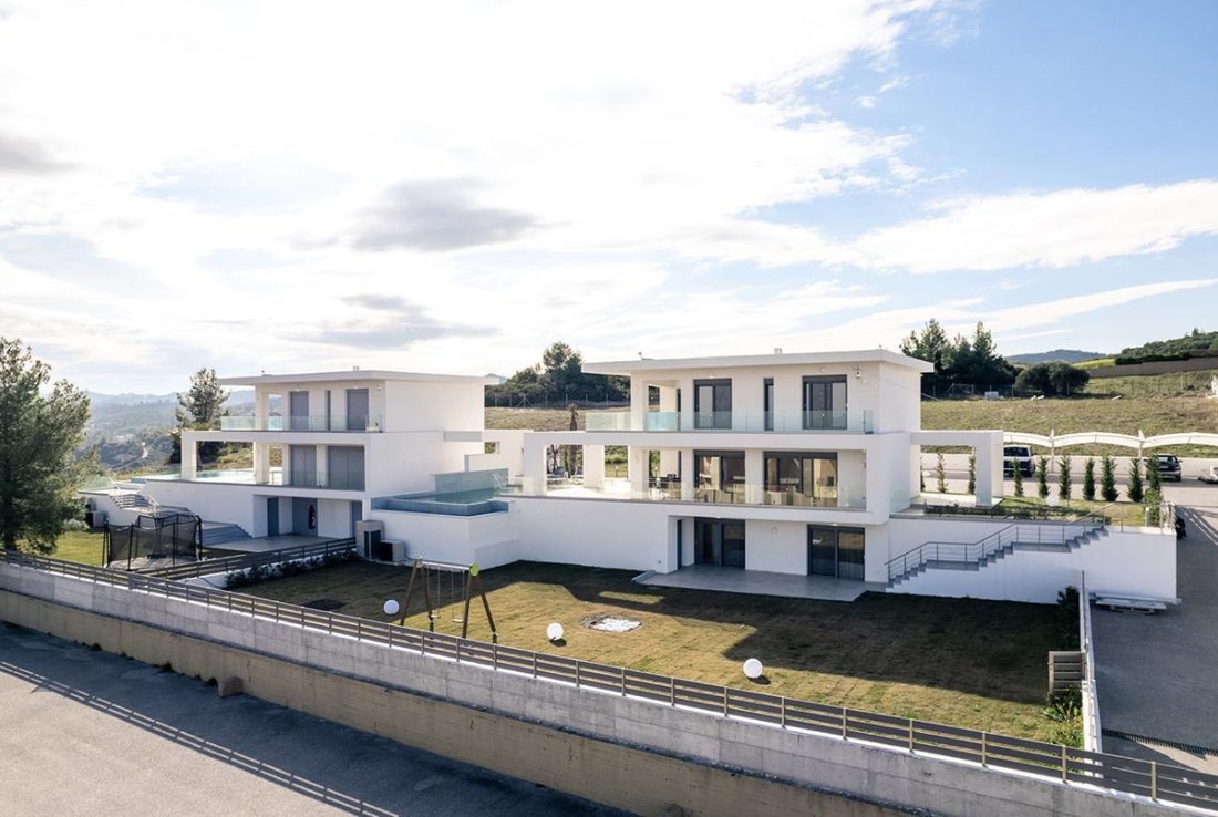 Villa en Pallini Municipal Unit, Macedonia and Thrace, Grecia 1 - 18729746